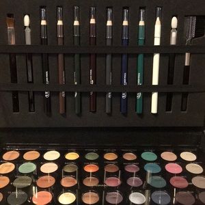 Ulta Shadow Play Artist Collection